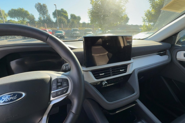 Used 2025 Ford Explorer Active  in Norco, CA 16