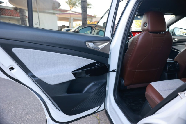 Used 2023 Volkswagen ID.4 Pro  in Norco, CA 34