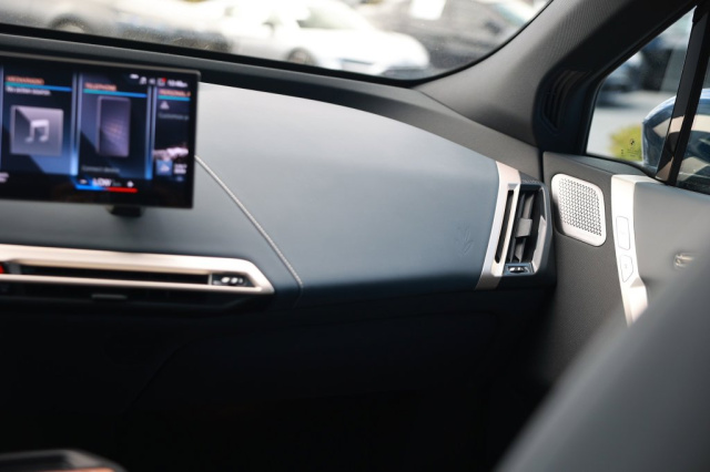 Used 2023 BMW iX M60  in Norco, CA 32