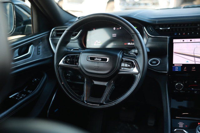 Used 2023 Jeep Grand Cherokee Overland 4xe  in Norco, CA 31