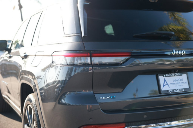 Used 2023 Jeep Grand Cherokee Overland 4xe  in Norco, CA 16