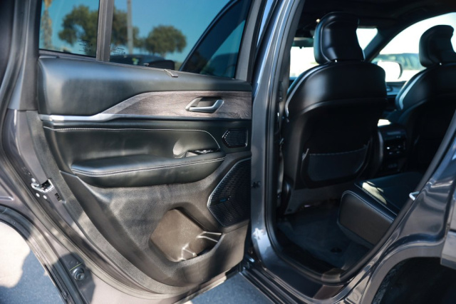 Used 2023 Jeep Grand Cherokee Overland 4xe  in Norco, CA 41