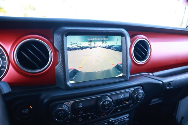 Used 2021 Jeep Gladiator Rubicon  in Norco, CA 31