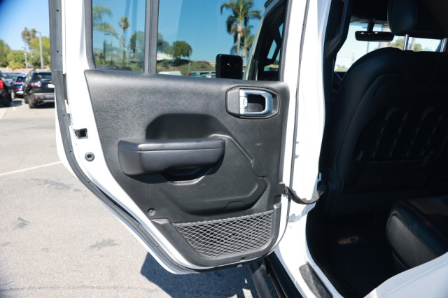 Used 2021 Jeep Gladiator Rubicon  in Norco, CA 43
