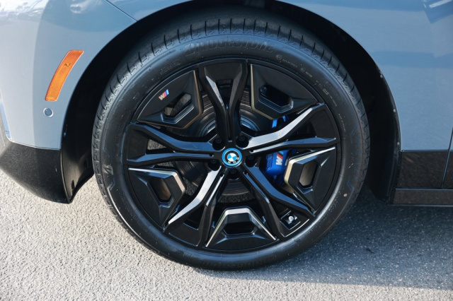 Used 2025 BMW iX M60  in Norco, CA 15