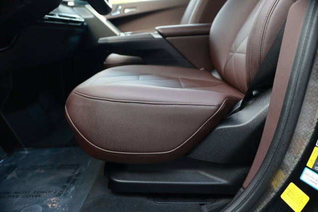 Used 2025 BMW iX M60  in Norco, CA 24