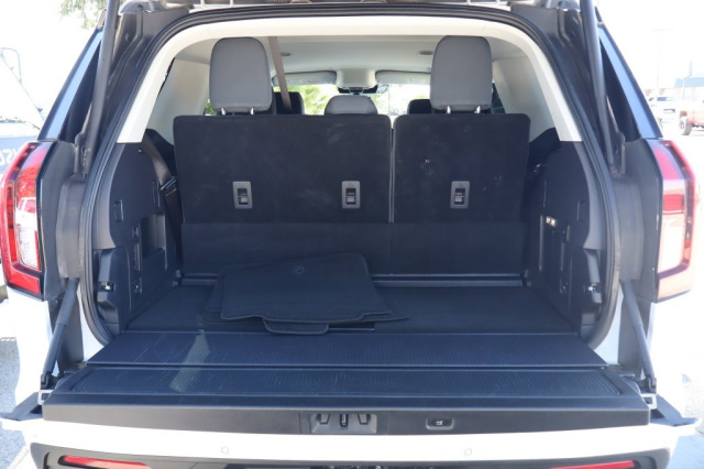 Used 2025 Ford Expedition Active  in Norco, CA 39