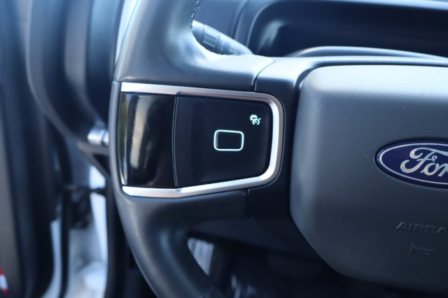 Used 2025 Ford Expedition Active  in Norco, CA 25
