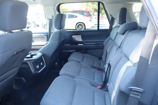 Used 2025 Ford Expedition Active  in Norco, CA 37