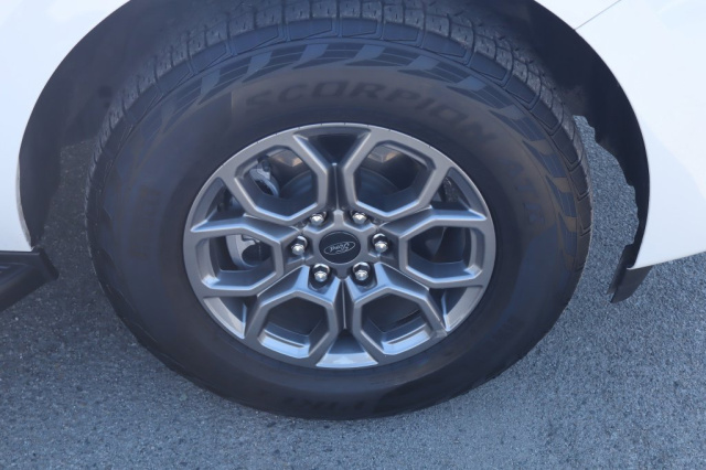 Used 2025 Ford Expedition Active  in Norco, CA 11