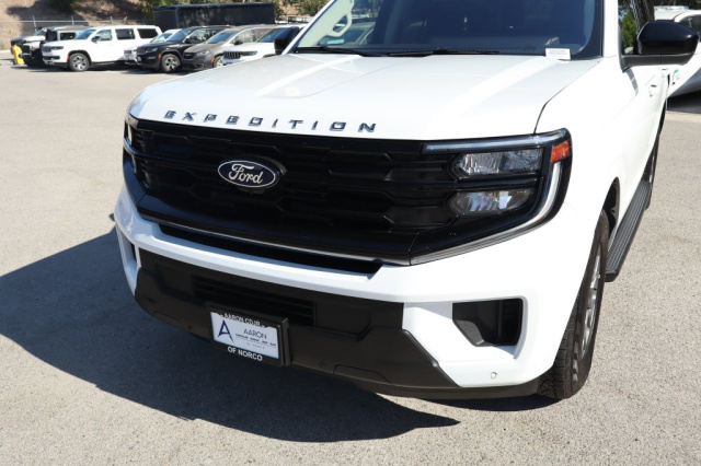 Used 2025 Ford Expedition Active  in Norco, CA 10