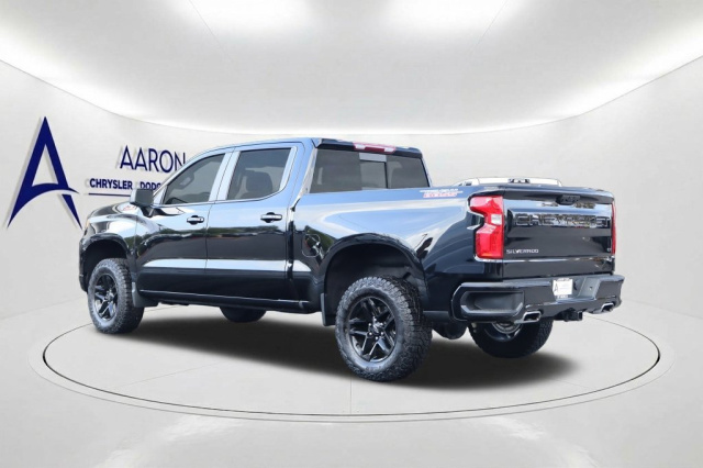 Used 2024 Chevrolet Silverado 1500 LT Trail Boss  in Norco, CA 8