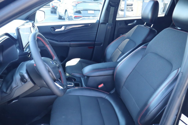 Used 2023 Ford Escape Hybrid ST-Line Select  in Norco, CA 22