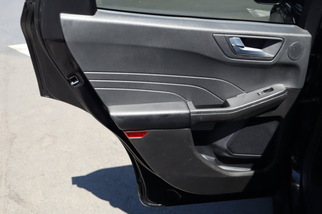 Used 2023 Ford Escape Hybrid ST-Line Select  in Norco, CA 38