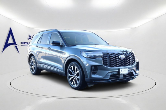 Used 2025 Ford Explorer ST-Line  in Norco, CA 2
