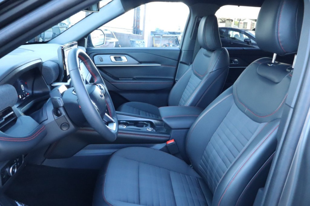 Used 2025 Ford Explorer ST-Line  in Norco, CA 18