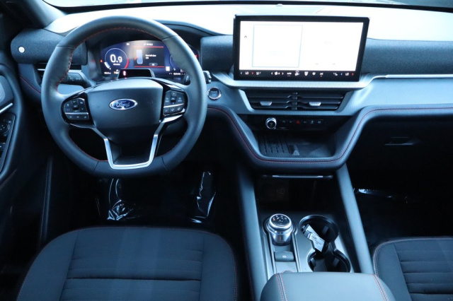 Used 2025 Ford Explorer ST-Line  in Norco, CA 25
