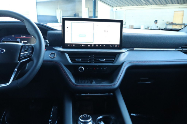 Used 2025 Ford Explorer ST-Line  in Norco, CA 27