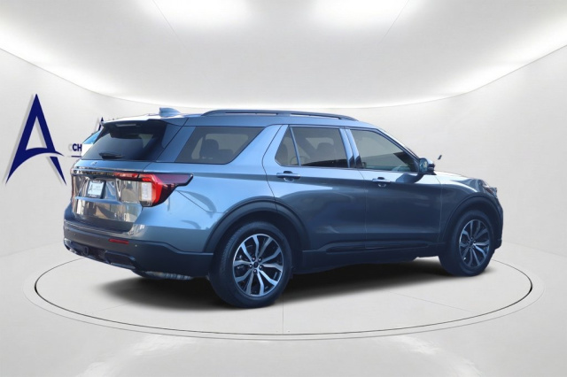 Used 2025 Ford Explorer ST-Line  in Norco, CA 3