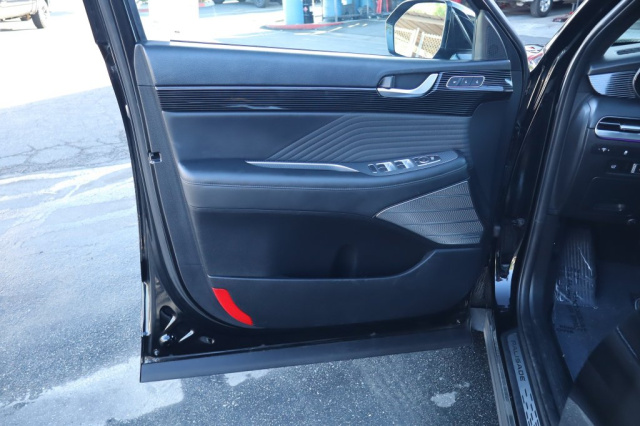 Used 2023 Hyundai Palisade Calligraphy  in Norco, CA 17