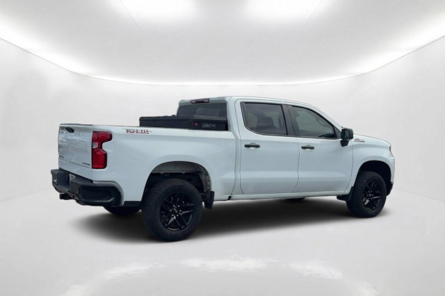 Used 2021 Chevrolet Silverado 1500 Custom Trail Boss  in Norco, CA 5