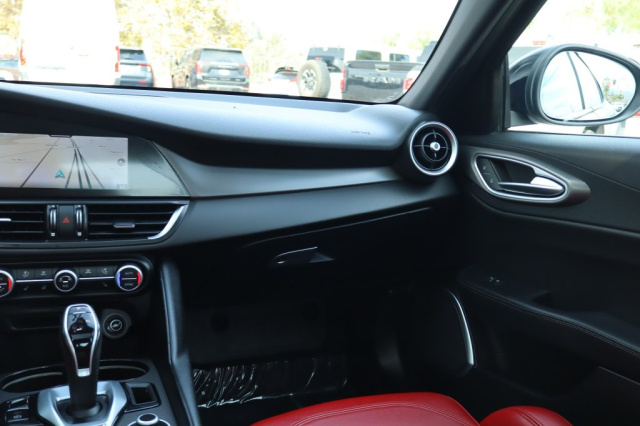 Used 2022 Alfa Romeo Giulia Veloce  in Norco, CA 29