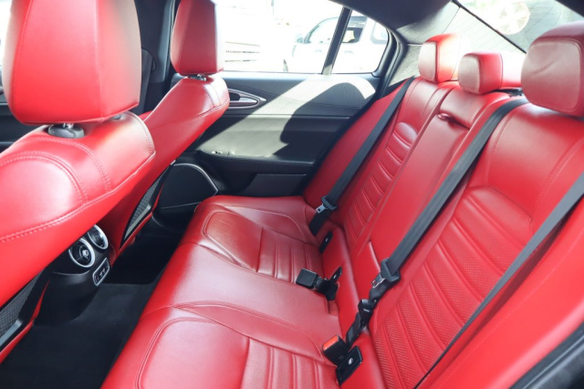 Used 2022 Alfa Romeo Giulia Veloce  in Norco, CA 33