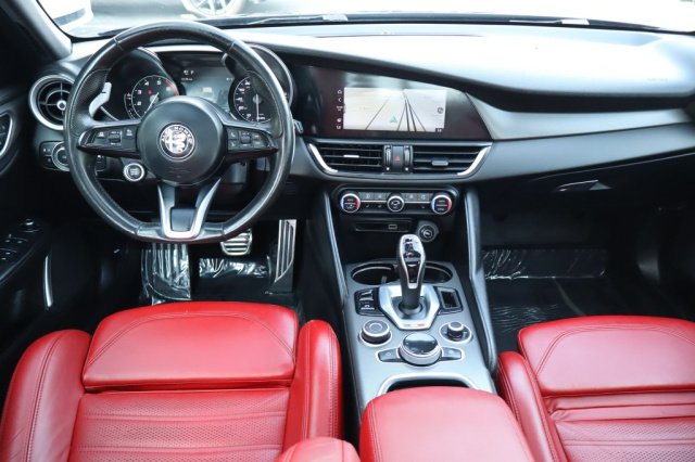 Used 2022 Alfa Romeo Giulia Veloce  in Norco, CA 25