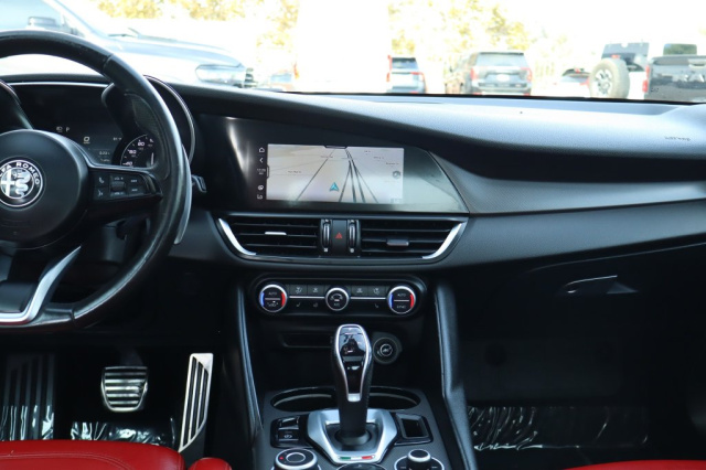 Used 2022 Alfa Romeo Giulia Veloce  in Norco, CA 27