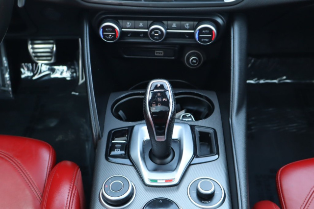 Used 2022 Alfa Romeo Giulia Veloce  in Norco, CA 30
