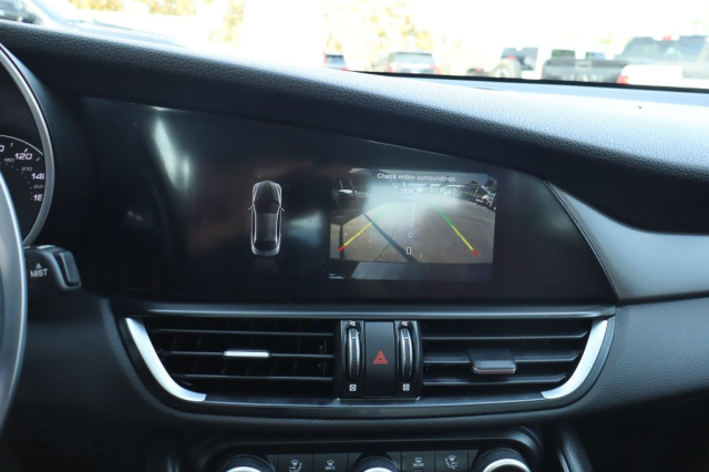Used 2022 Alfa Romeo Giulia Veloce  in Norco, CA 24