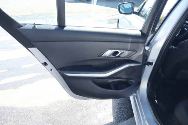 Used 2020 BMW 3 Series 330i  in Norco, CA 37