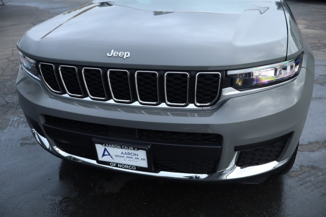 New 2027 Jeep Grand Cherokee L   in Norco, CA 8