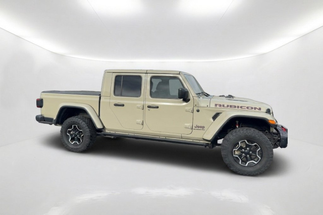 Used 2022 Jeep Gladiator Rubicon  in Norco, CA 3