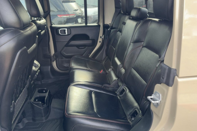Used 2022 Jeep Gladiator Rubicon  in Norco, CA 11
