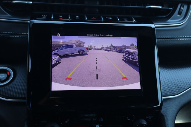Used 2025 Jeep Grand Cherokee Altitude  in Norco, CA 28