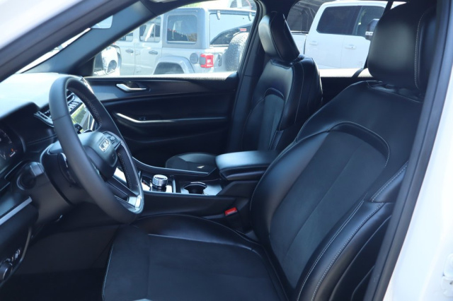Used 2025 Jeep Grand Cherokee Altitude  in Norco, CA 22