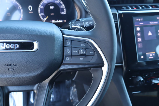 Used 2025 Jeep Grand Cherokee Altitude  in Norco, CA 27