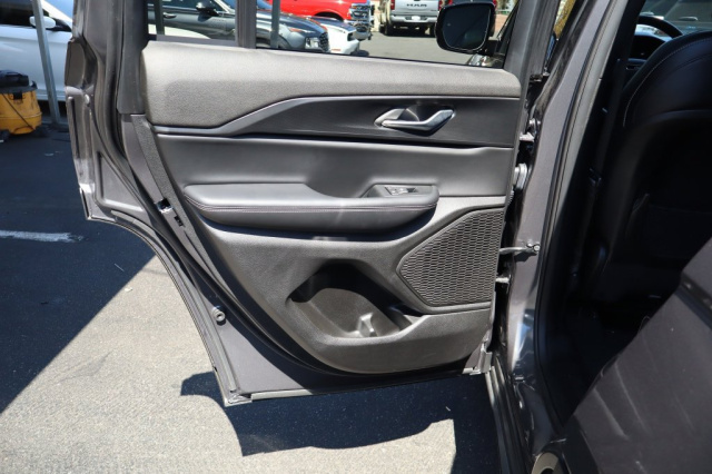 Used 2025 Jeep Grand Cherokee Altitude  in Norco, CA 39