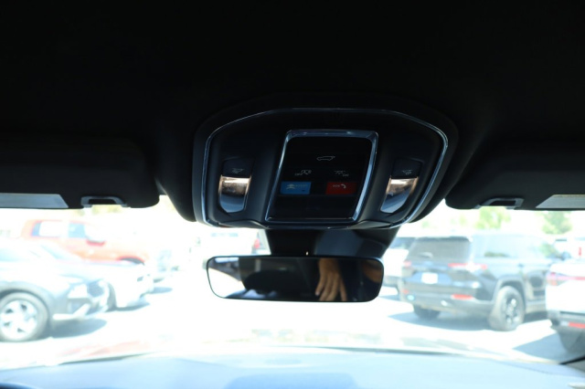 Used 2025 Jeep Grand Cherokee Altitude  in Norco, CA 35
