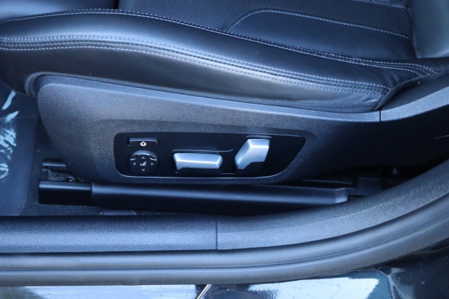 Used 2023 BMW M8 Competition  in Norco, CA 25