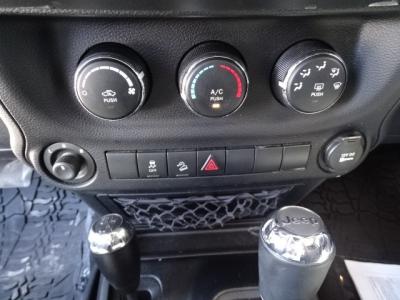 Used 2015 Jeep Wrangler Unlimited 4WD 4dr Sport in Las Vegas, NV 17
