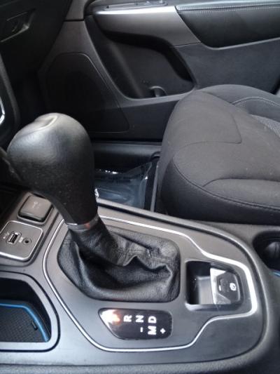 Used 2019 Jeep Cherokee Latitude FWD in Las Vegas, NV 17