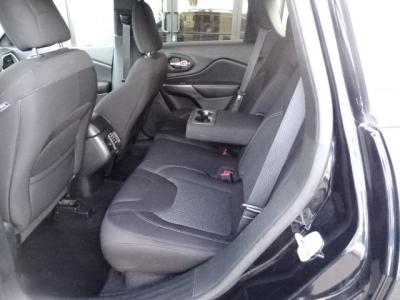 Used 2019 Jeep Cherokee Latitude FWD in Las Vegas, NV 27