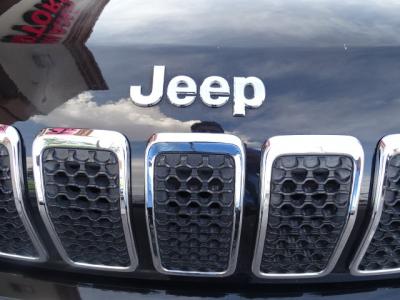 Used 2019 Jeep Cherokee Latitude FWD in Las Vegas, NV 34