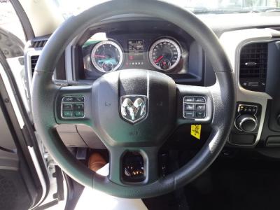 Used 2019 RAM 1500 Classic SLT 4x2 Crew Cab 64  Box in Las Vegas, NV 12