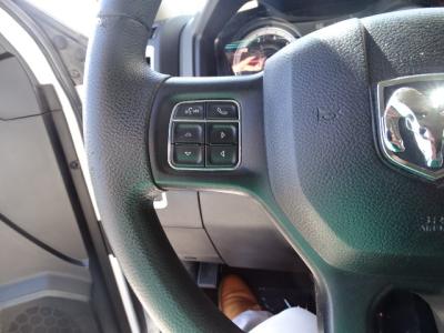 Used 2019 RAM 1500 Classic SLT 4x2 Crew Cab 64  Box in Las Vegas, NV 13