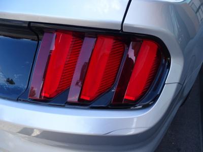 Used 2015 Ford Mustang 2dr Fastback V6 in Las Vegas, NV 32