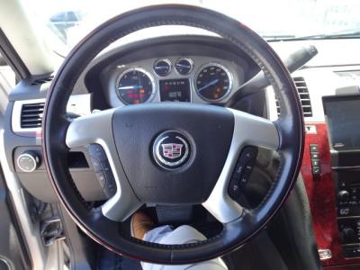Used 2011 Cadillac Escalade EXT AWD 4dr Premium in Las Vegas, NV 63
