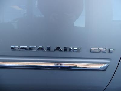 Used 2011 Cadillac Escalade EXT AWD 4dr Premium in Las Vegas, NV 41